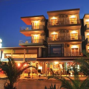 Porto Del Sol Hotel