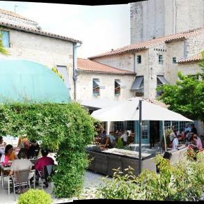 Logis Hostellerie de l'Abbaye