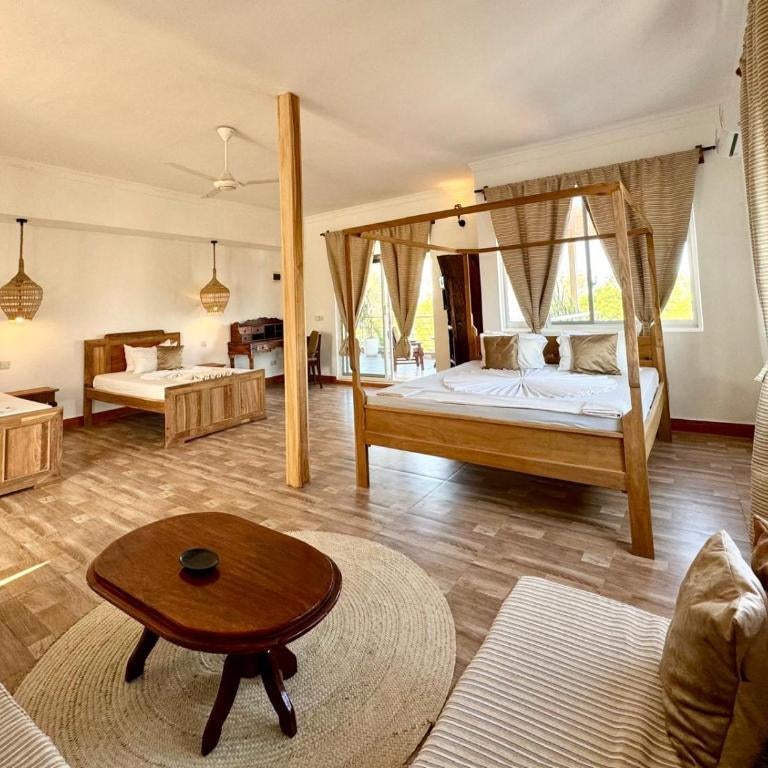 Shirley Boutique Hotel