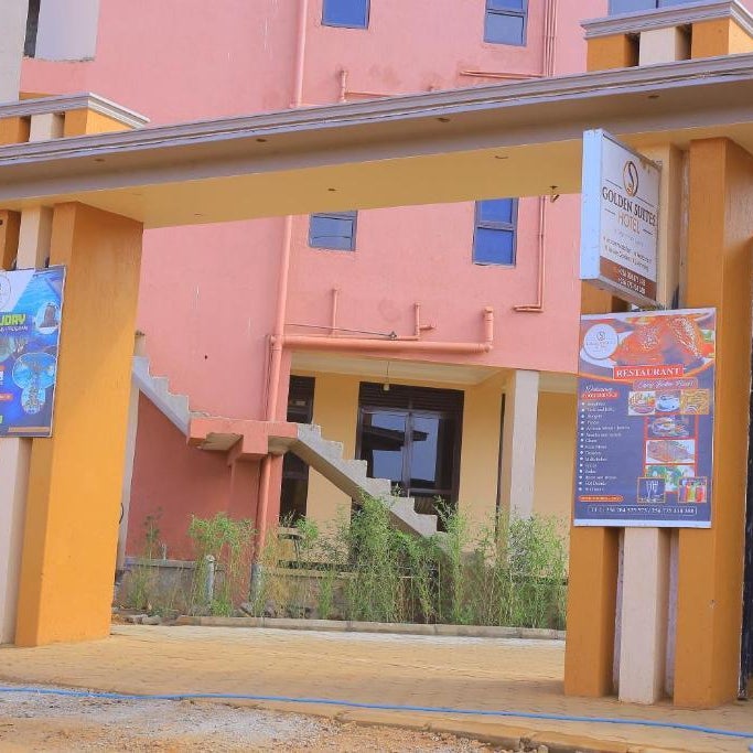 Golden Suites Hotel