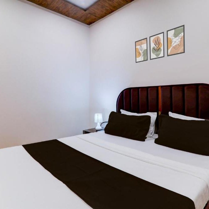 Super Hotel O Aastha Inn Thumbnail