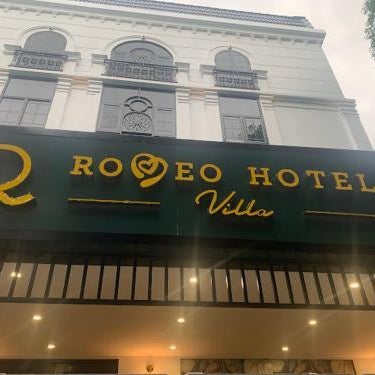 Romeo Villa Hotel HN - by BAY LUXURY Thumbnail