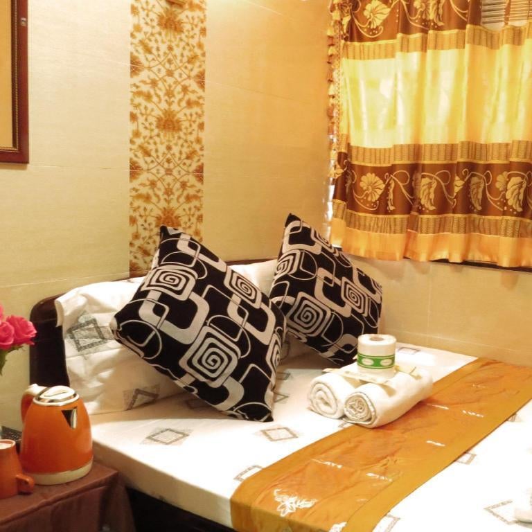 KK HOTEL ( HOSTEL) Thumbnail