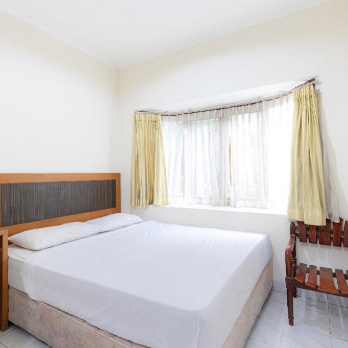 Urbanview Hotel Mitra near Grand Indonesia Thumbnail