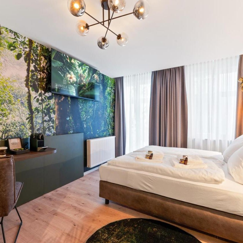 JUNGLE No5 Boutique Hotel - Stuttgart City-Center