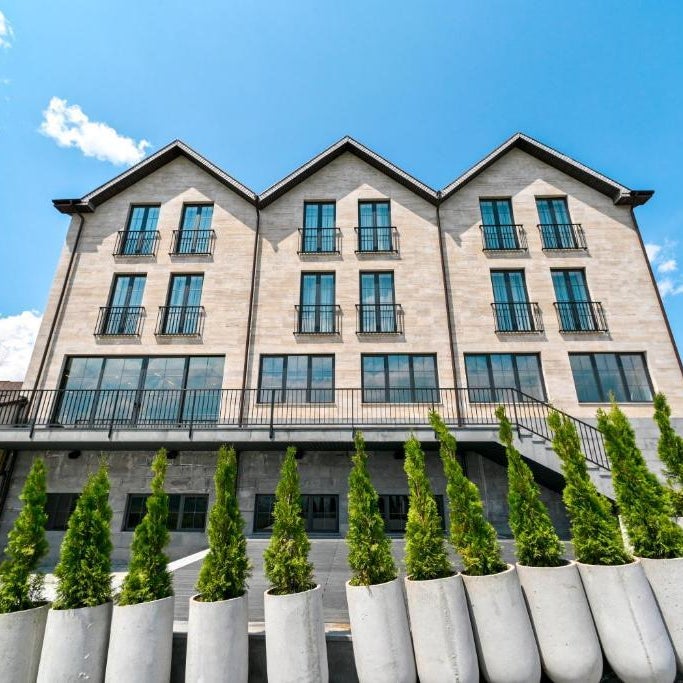 Stonehenge Hotel & Restaurant Thumbnail