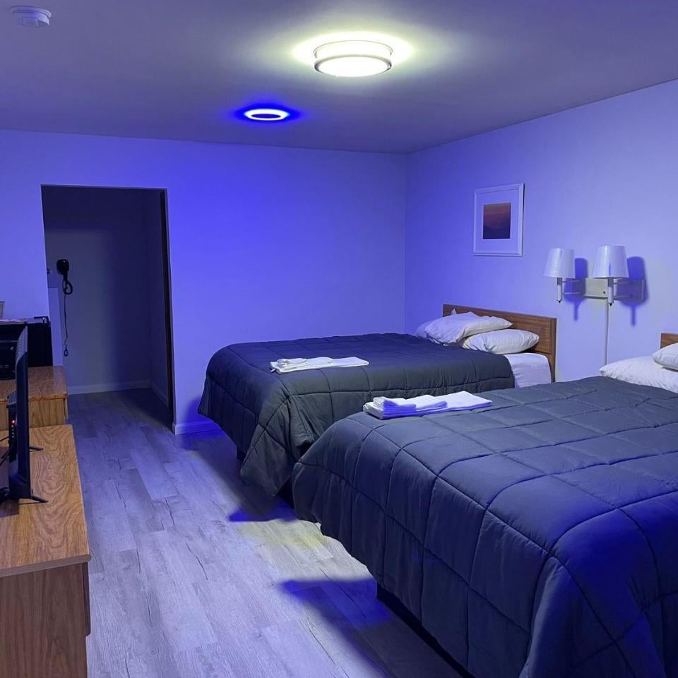 PINE VALLEY MOTEL Thumbnail