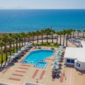 Mammis Beach Hotel