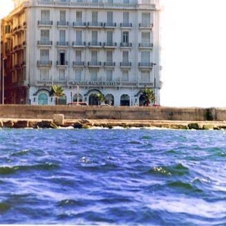 Paradise Inn Windsor Palace Hotel Thumbnail