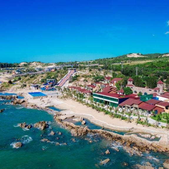 Adora Bay Ke Ga Beach Resort - Onsite Water Park