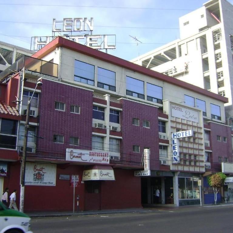 Hotel León Thumbnail