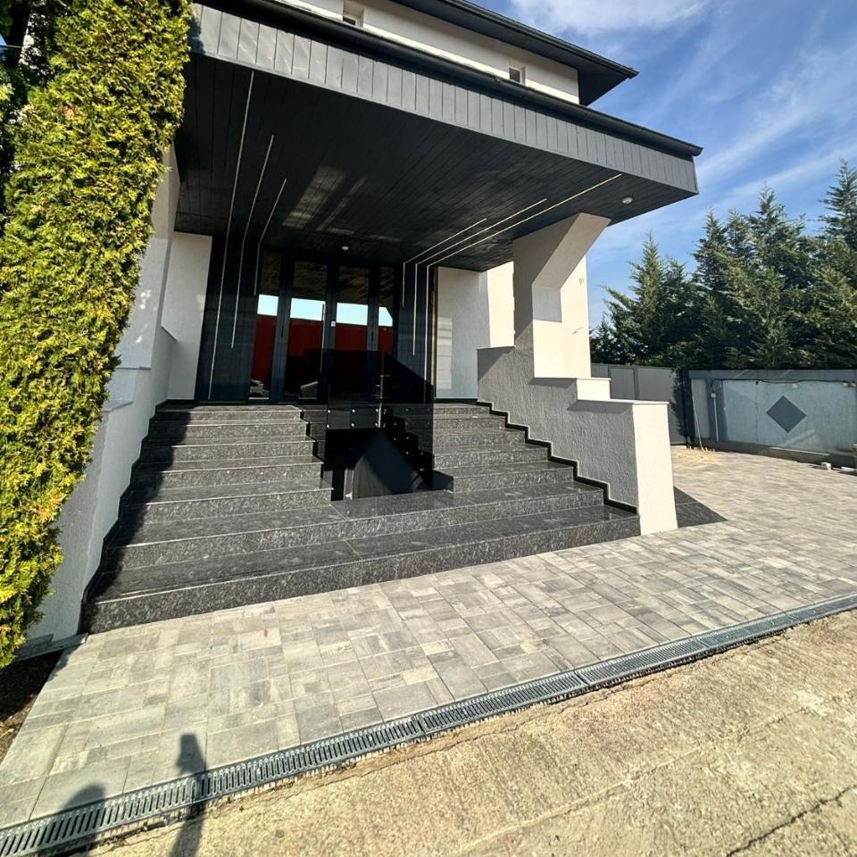 Grey Residence