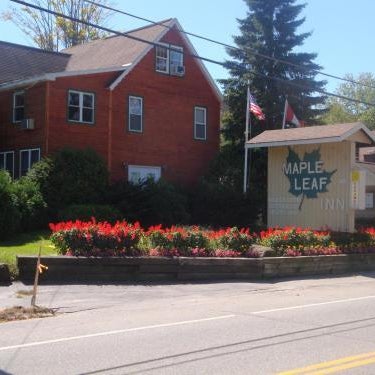 Maple Leaf Inn Lake Placid Thumbnail