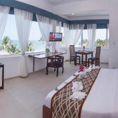 Mount Breeze Hotel Thumbnail