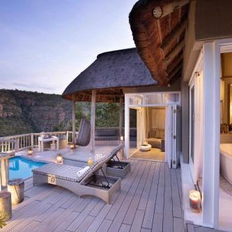 Clifftop Exclusive Safari Hideaway