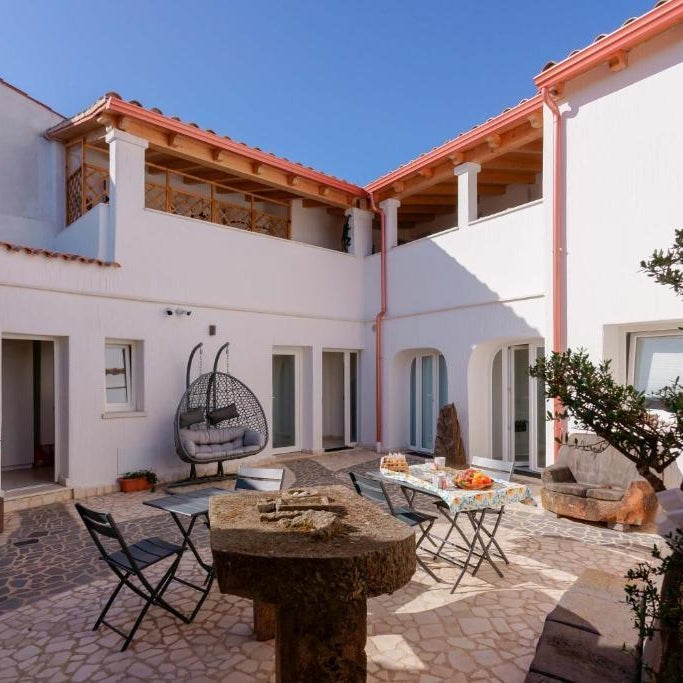 Guest House Sciola - TS ROOMS B&B
