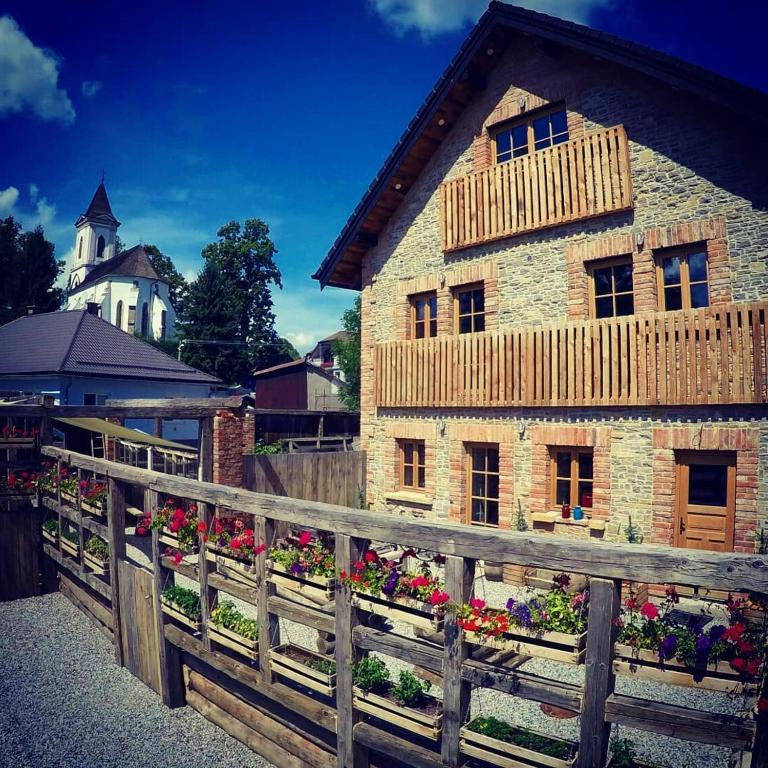 Liptov Lodge Thumbnail
