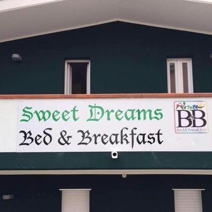 Sweet Dreams Thumbnail