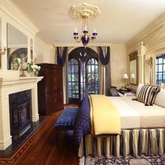 Ledson Hotel & Zina Lounge Thumbnail