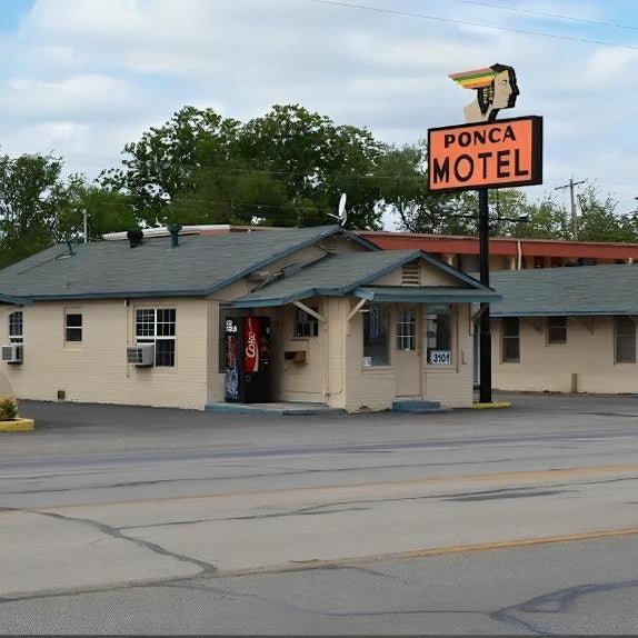 Ponca Motel Thumbnail