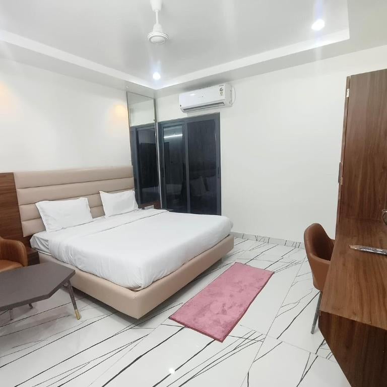 Arihant hotel