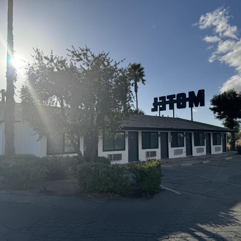 Sun Leisure Motel Thumbnail