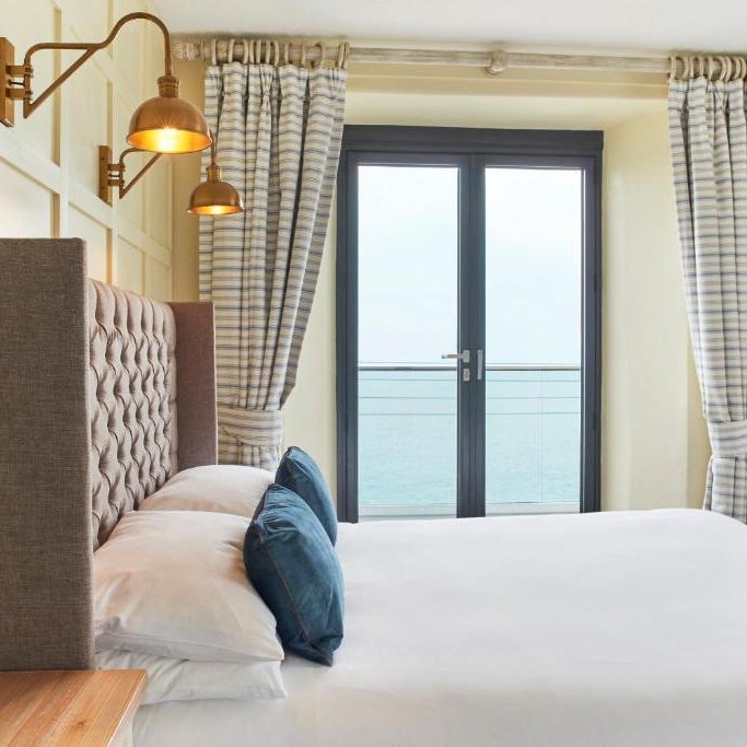 Outlaw's Guest House