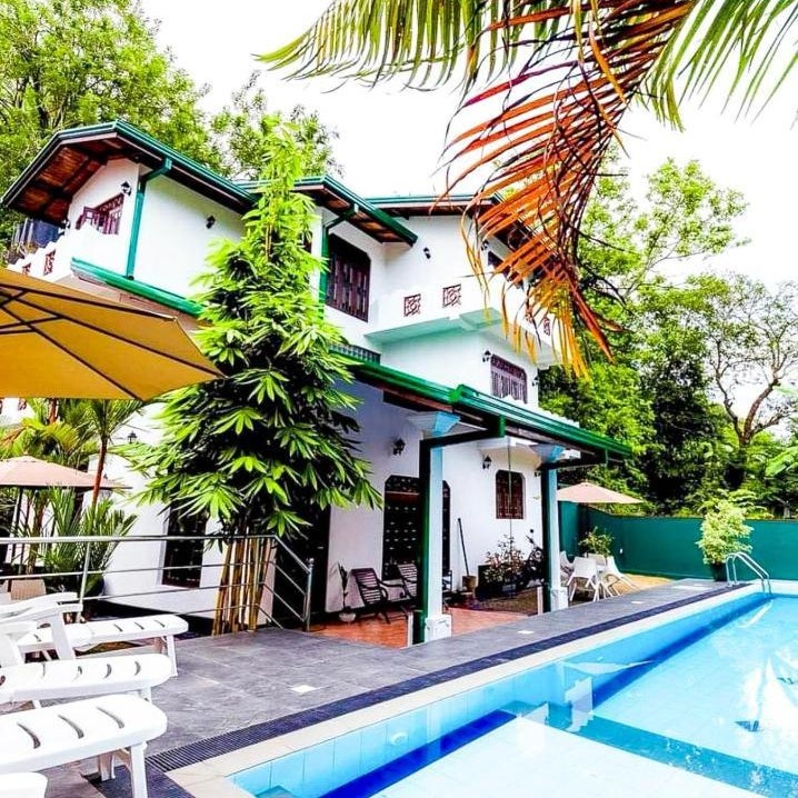 Aurelle Villa