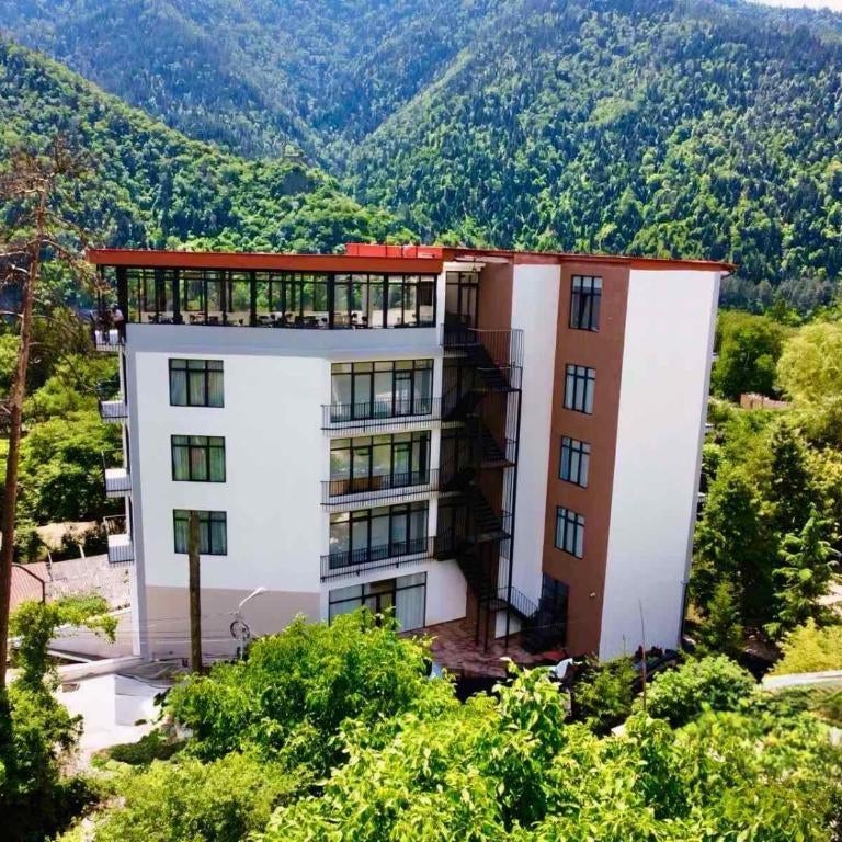 Emerald Borjomi Hotel Thumbnail