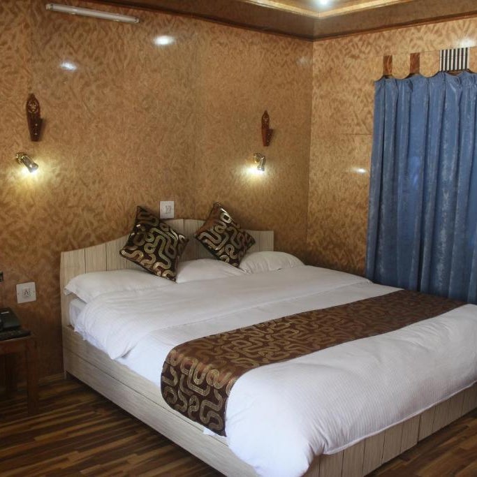 Siachen Hotel