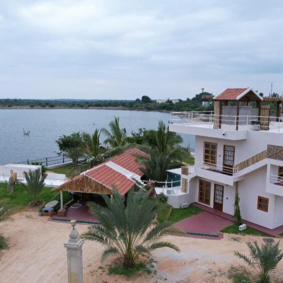 Habba Dates Village
