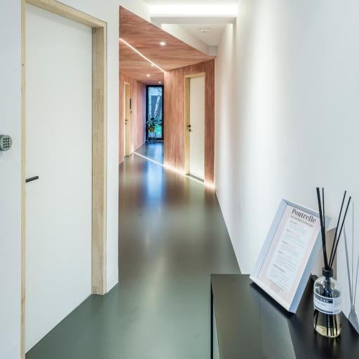 Poutrelle Guestrooms Thumbnail