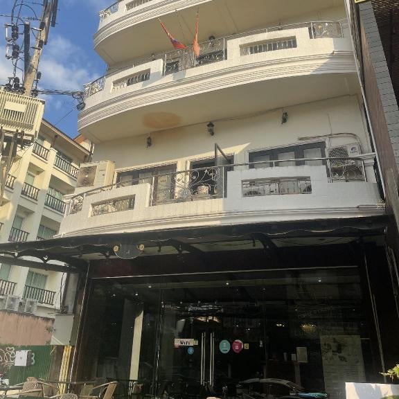 Lucky City Hotel Thumbnail