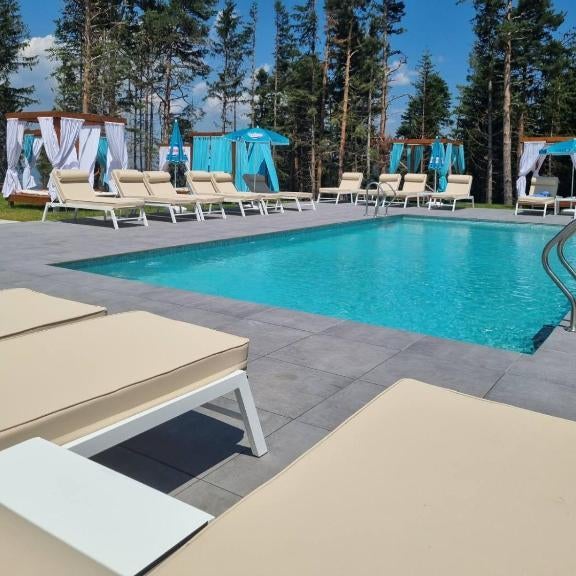 103 View Park Hotel Thumbnail