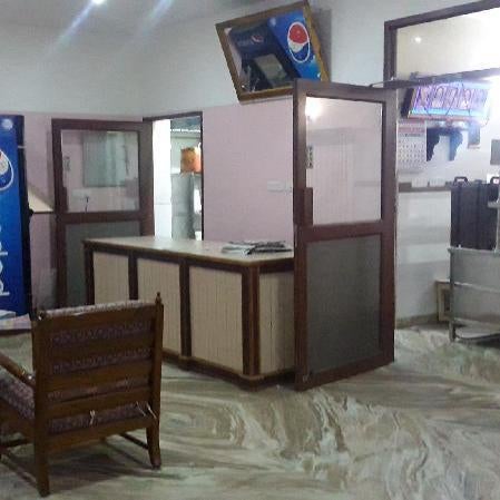 Hotel Saravana Grand