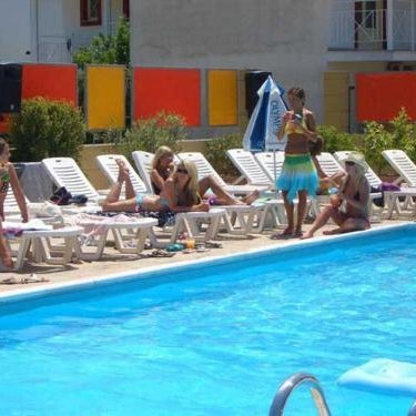 Kavos Central Thumbnail