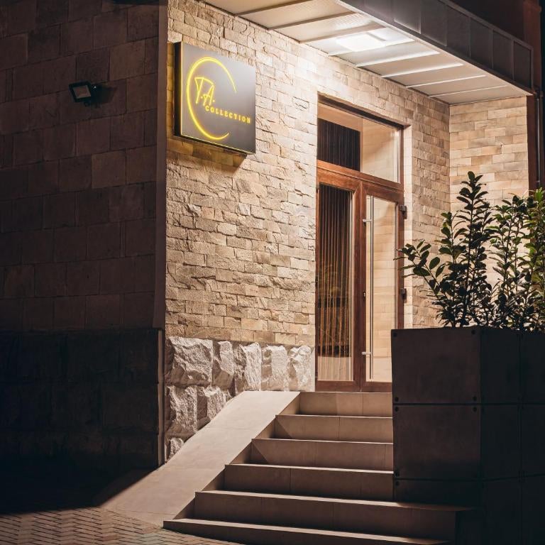 TA Collection Hotel