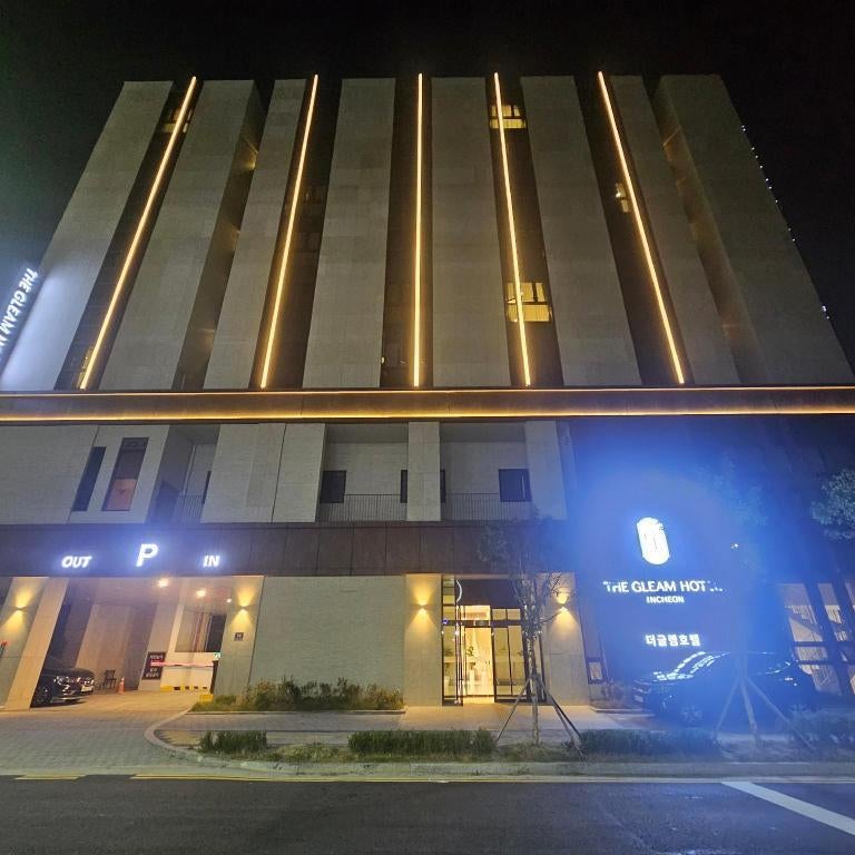 The Gleam Hotel
