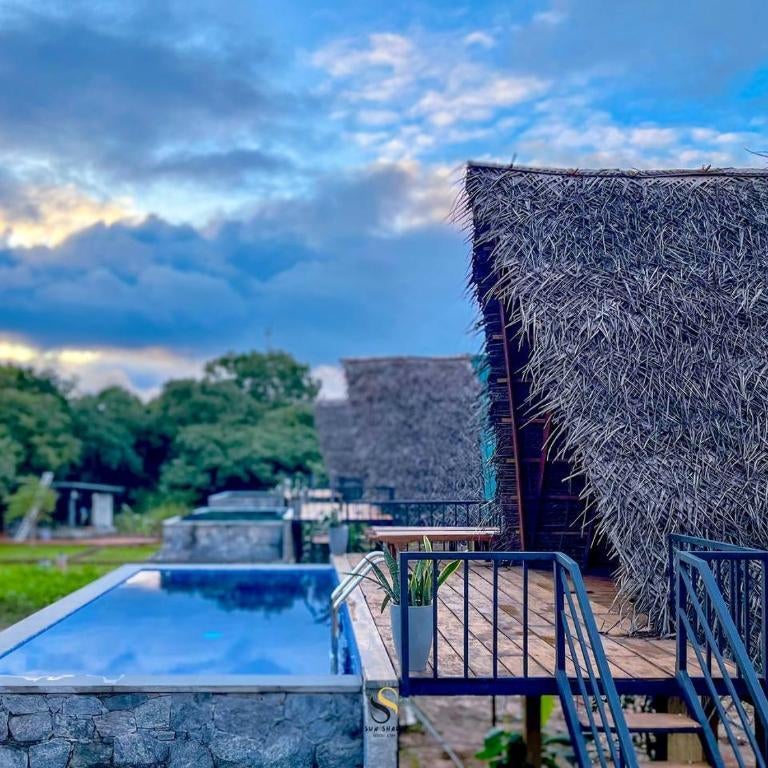 Private Pool Sun Shade Resort & Spa
