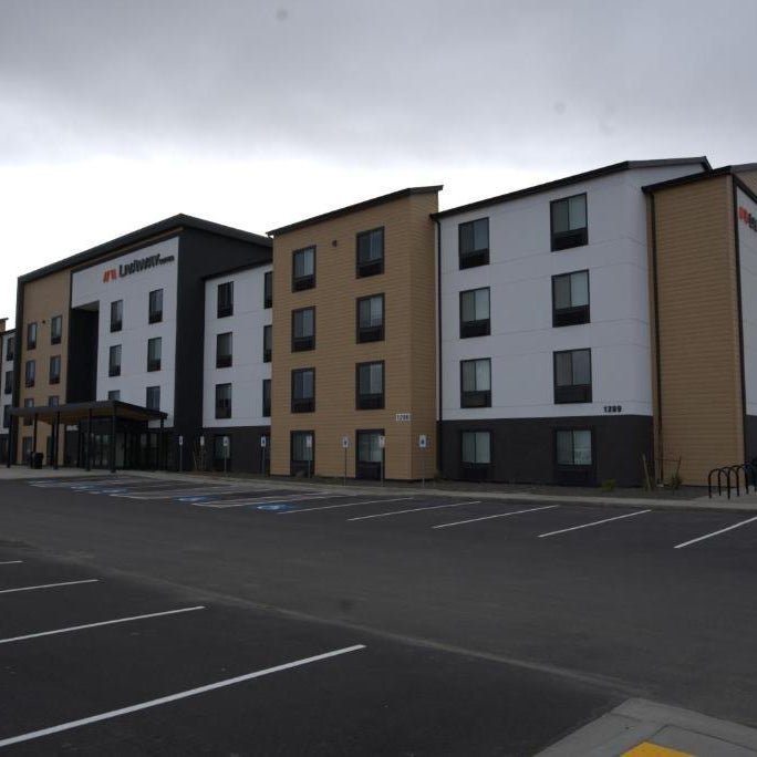 LivAway Suites Tri-Cities-Richland Thumbnail