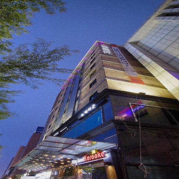 LEX Tourist Hotel Thumbnail
