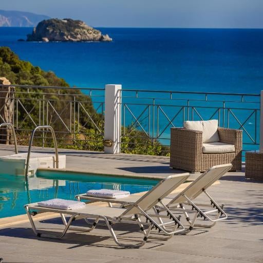 Costa Avithos