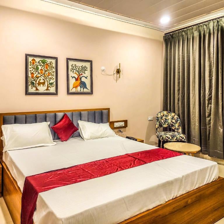 Shivani Imperial Hotel & Banquet