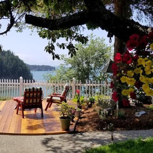 Farm Inn - RV Farm Stay with Ocean Views Thumbnail