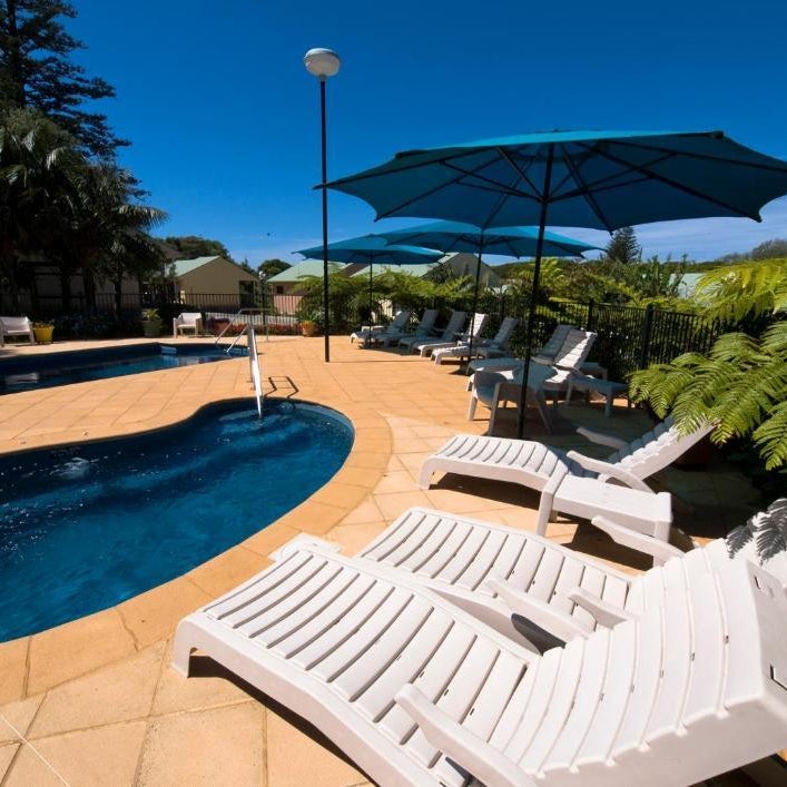 Governors Lodge