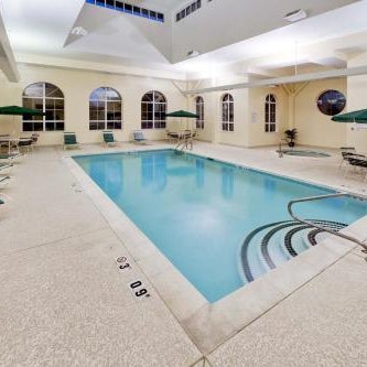 Hawthorn Suites by Wyndham Louisville East Thumbnail