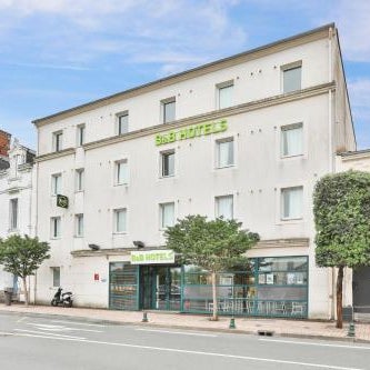 B&B HOTEL Les Sables-d'Olonne Centre Gare