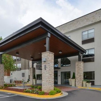 Holiday Inn Express & Suites Raleigh NE - Medical Ctr Area By IHG Thumbnail