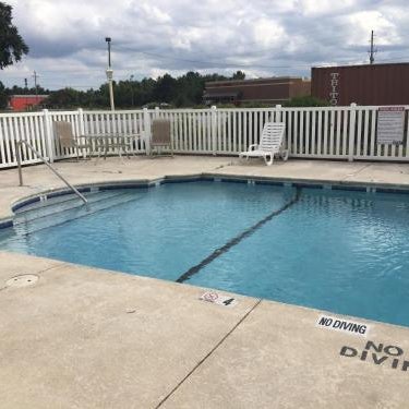 Americas Best Value Inn & Suites Brunswick Thumbnail