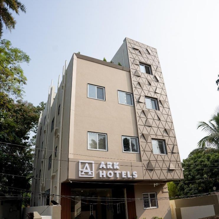 ARK Hotels